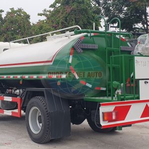 xe rửa đường tưới cây howo